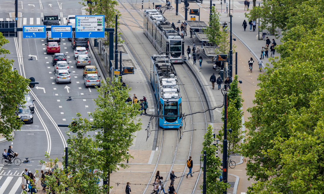 Travelling by car becomes faster option as Dutch public transport worsens