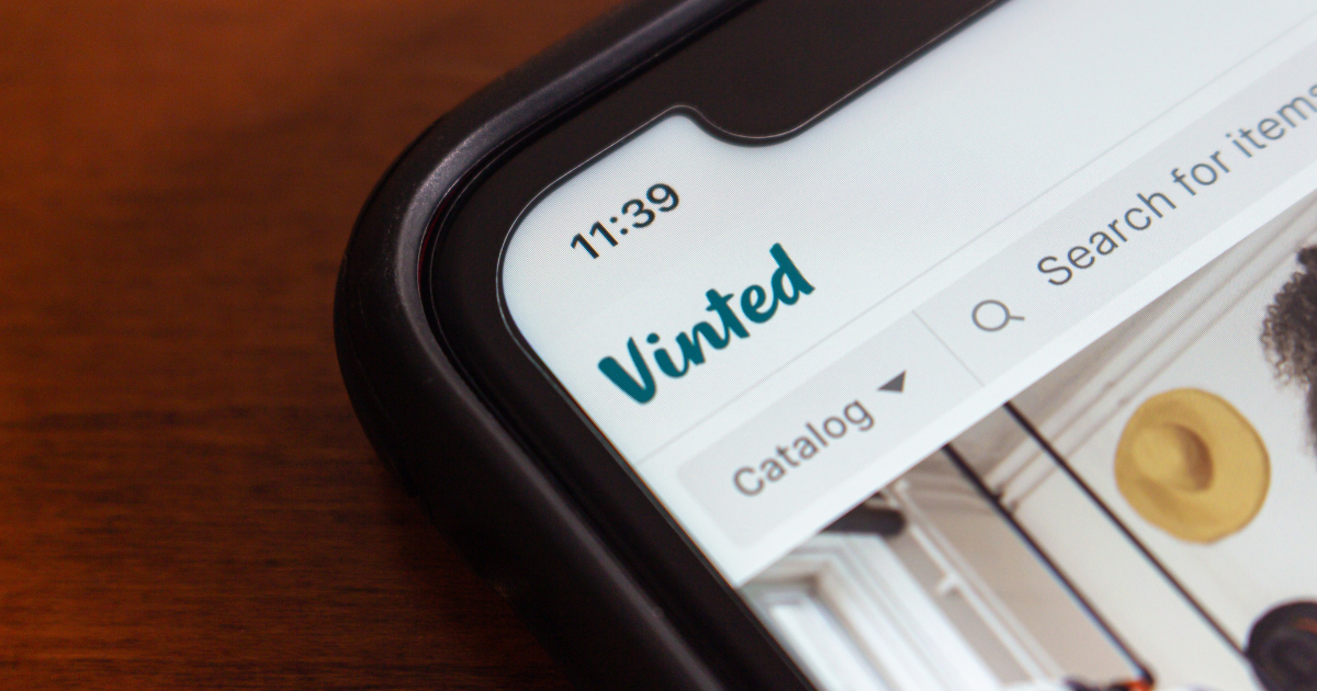 Dutch residents use Vinted to send packages to family to save on shipping