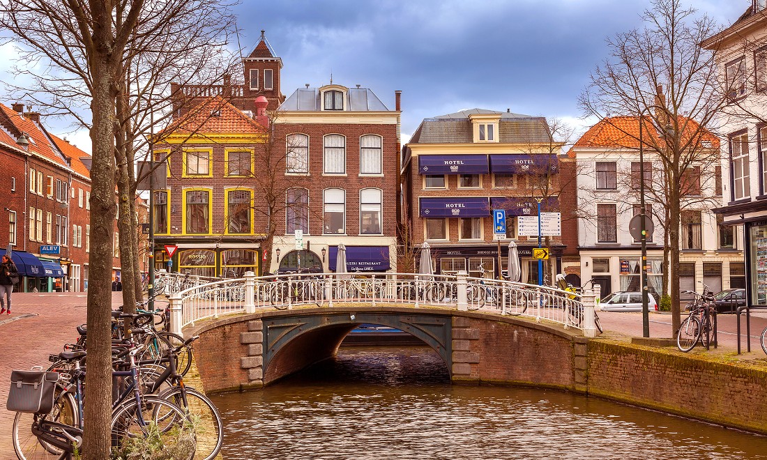 Buying a house in 2023: Everything you need to know
