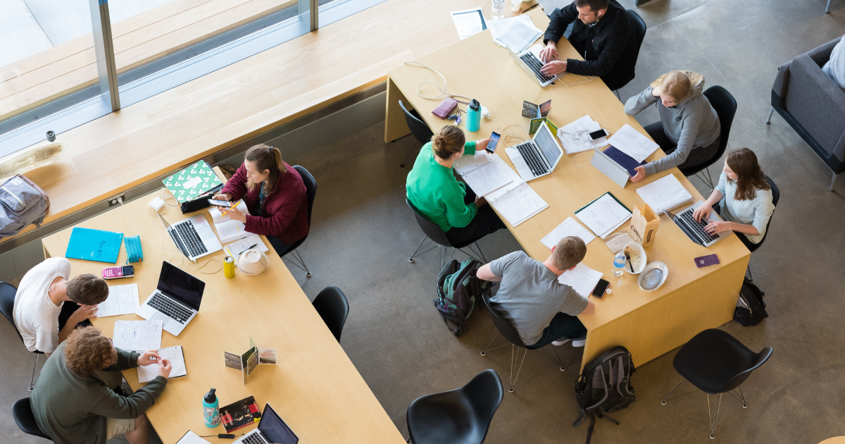 Extra 2.100 euros in compensation for students impacted by Dutch loan system