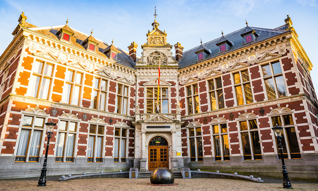 How is the Coronavirus affecting international students in the Netherlands?