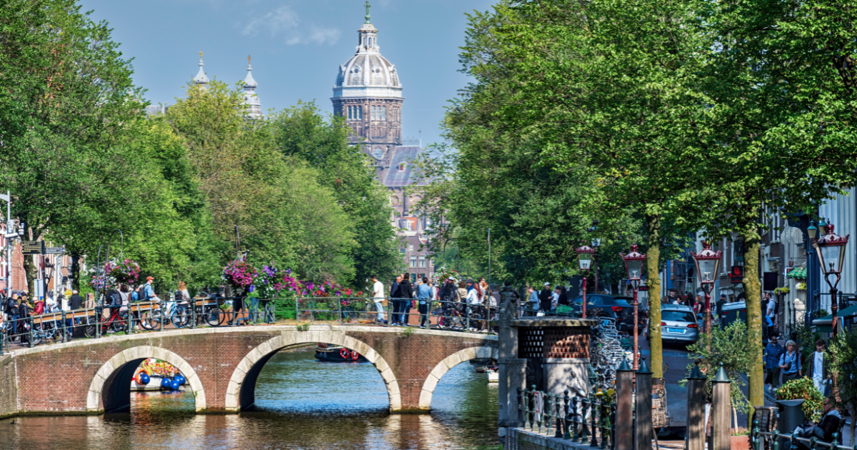 Amsterdam launches shade project with movable greenery to combat summer heat