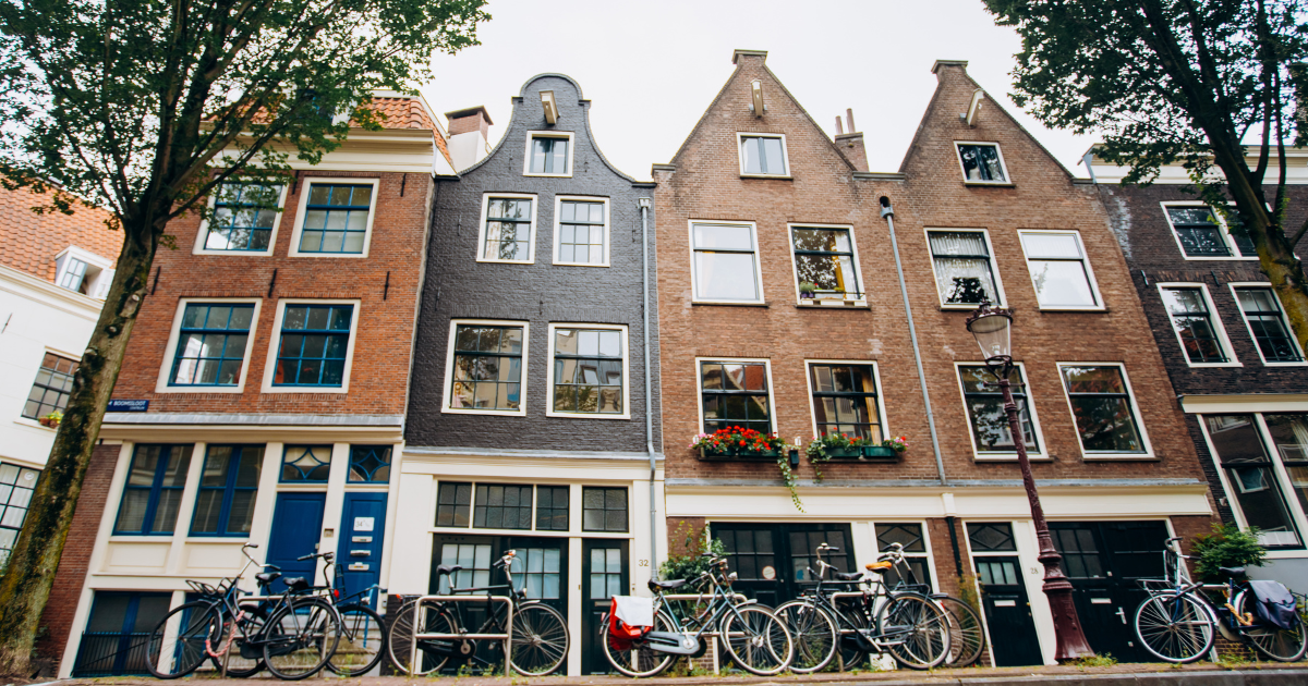 Buying a house in the Netherlands now requires 160.000 euros out of pocket