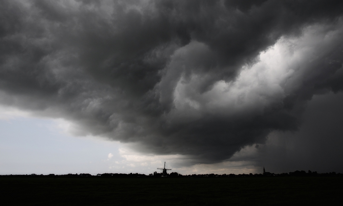 KNMI issues code yellow warning for storms in 8 Dutch provinces 