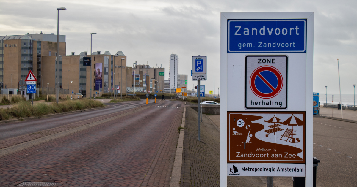 Zandvoort residents fake road closures on Google Maps to deter tourists