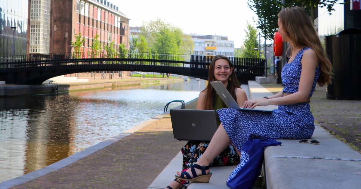 Master Dutch this summer with 12% off at UvA Talen