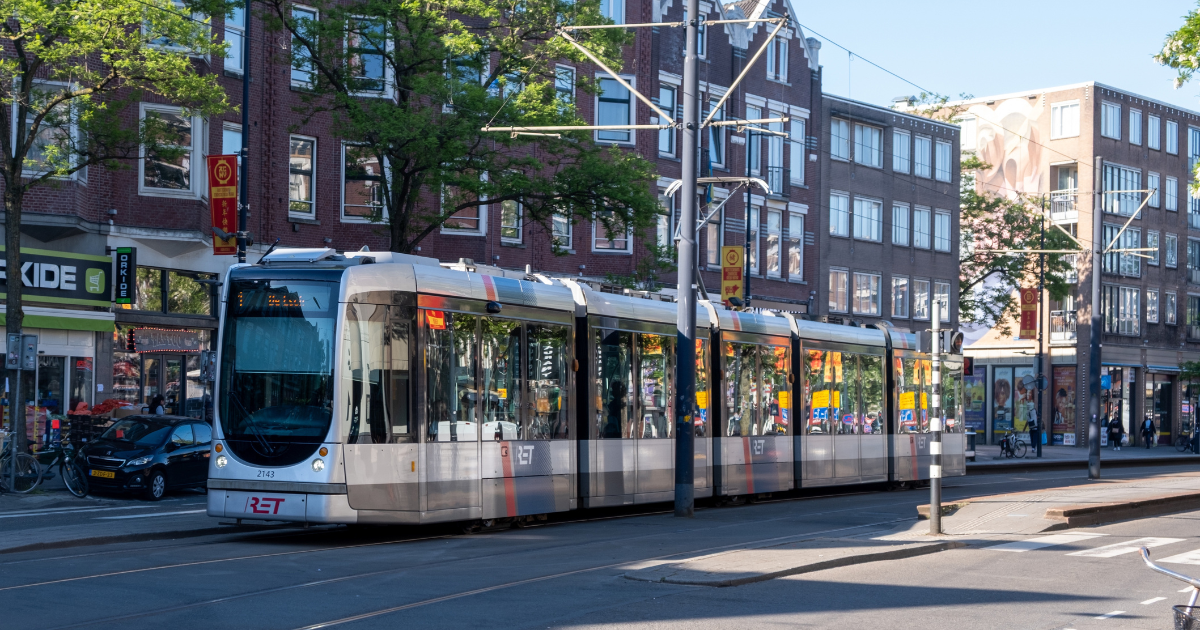 Public transport in major Dutch cities saved from planned budget cuts