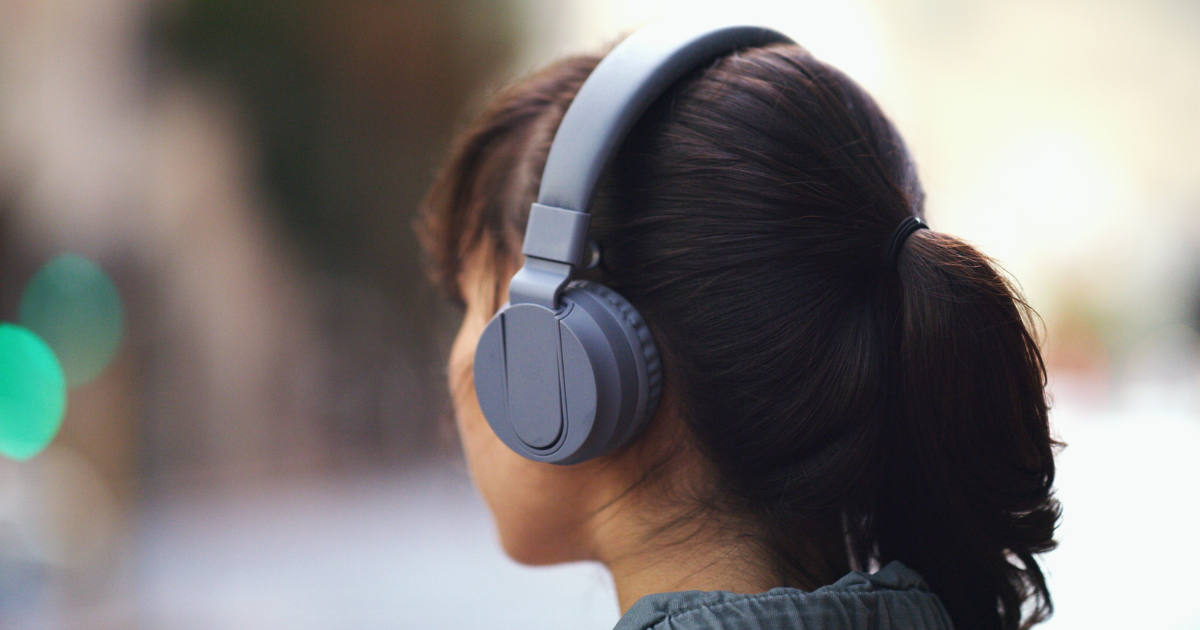 Dutch stores recall headphones containing harmful substances