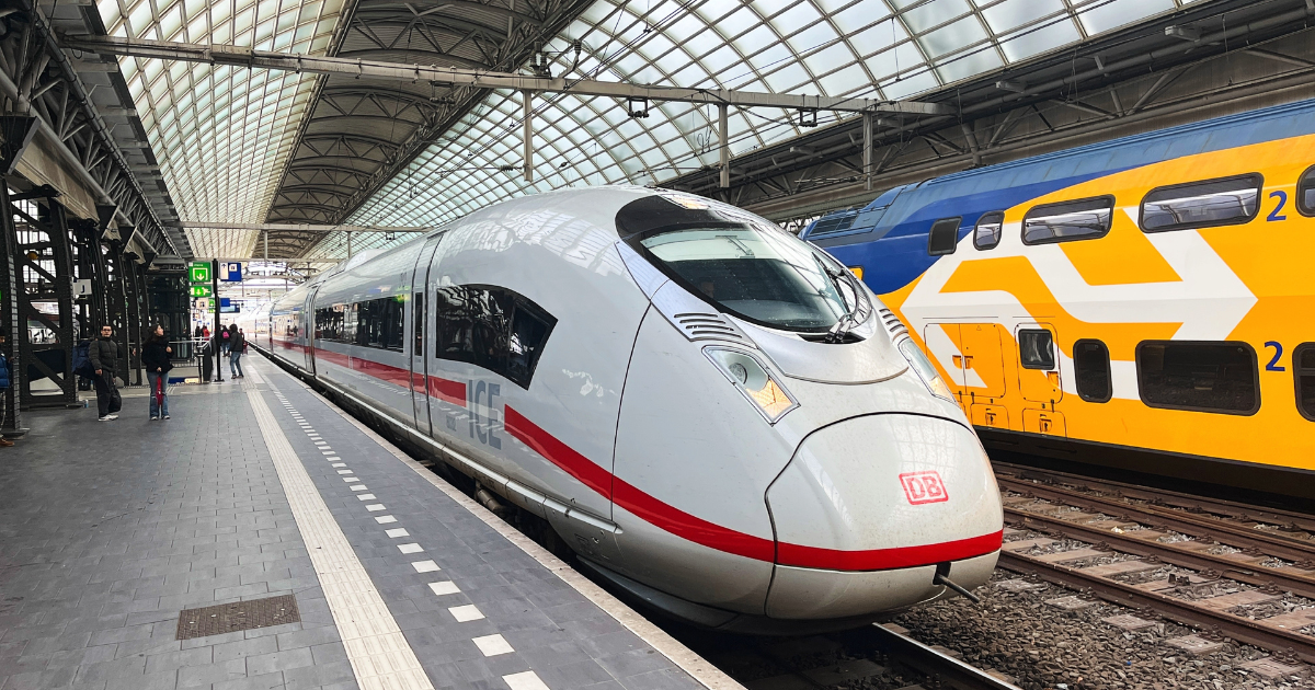 Booking hassles for EU train routes deter travellers, study finds