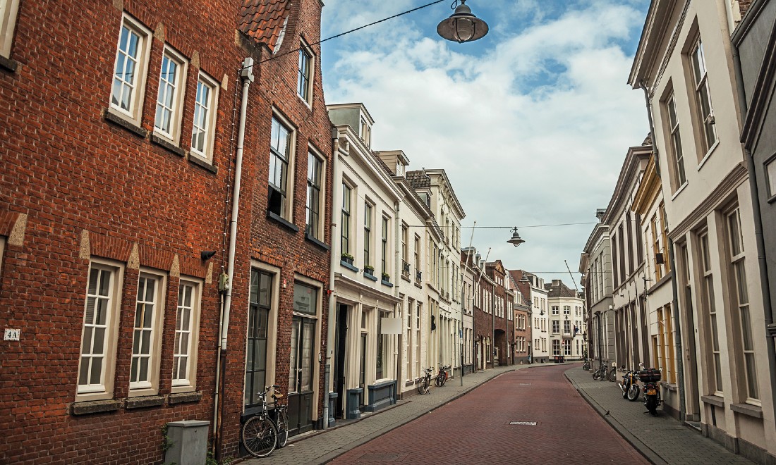 Coronavirus update: Extra measures for the Netherlands