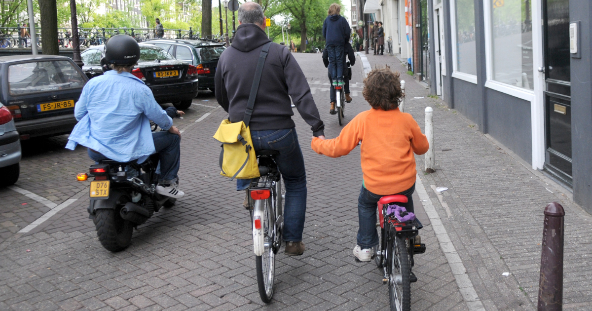 Paris overtakes Amsterdam as most bicycle-friendly city in Europe for kids