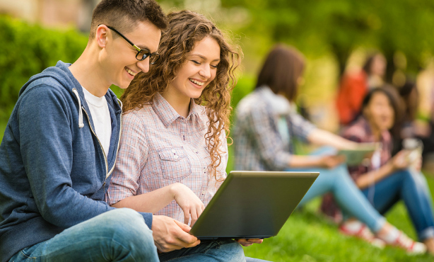 Applications for Holland Scholarship open