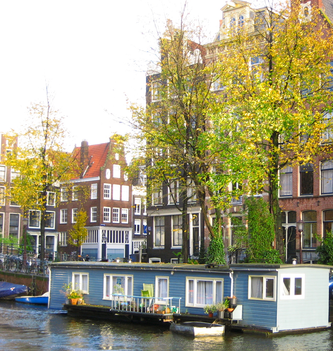Amsterdam neighbourhoods guide