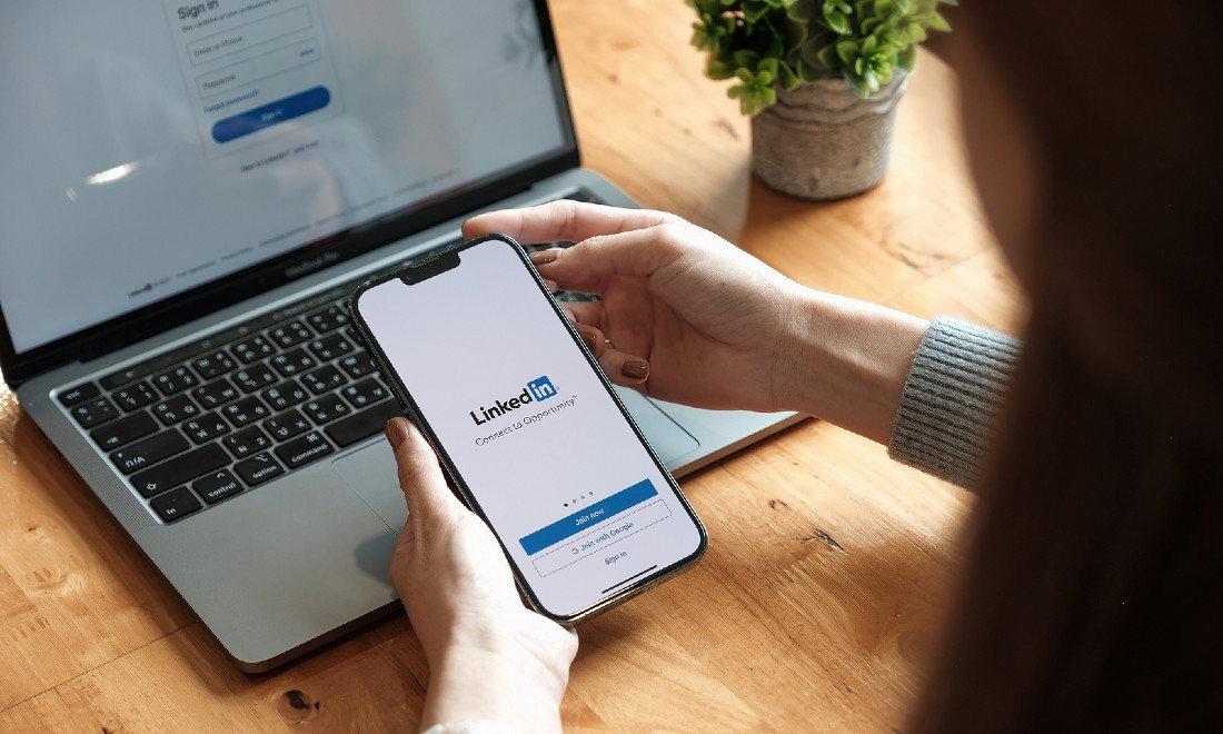 How to make your LinkedIn profile a magnet for recruiters