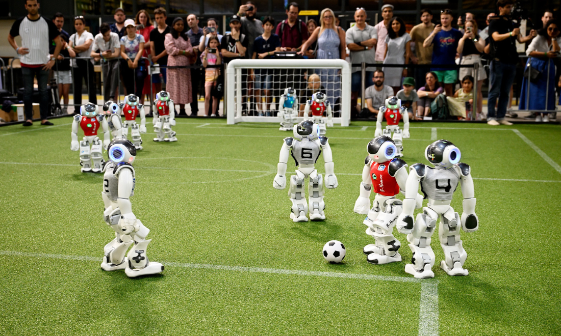 RoboCup: Dutch team wins robot soccer world championship